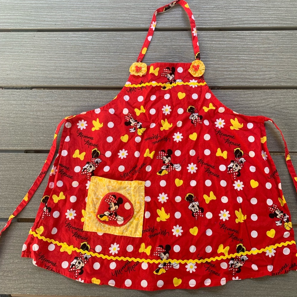 Girl’s Minnie Mouse Kids Apron/ Smock 🎨